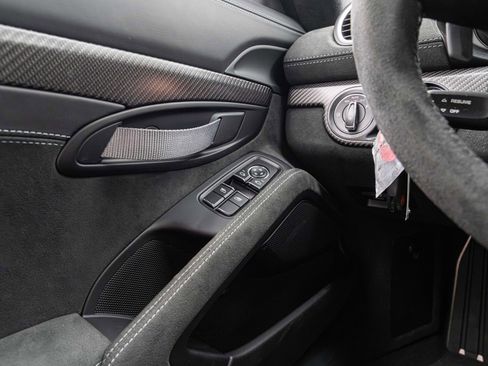 Used 2023 Porsche 718 Cayman GT4 RS RWD image 44