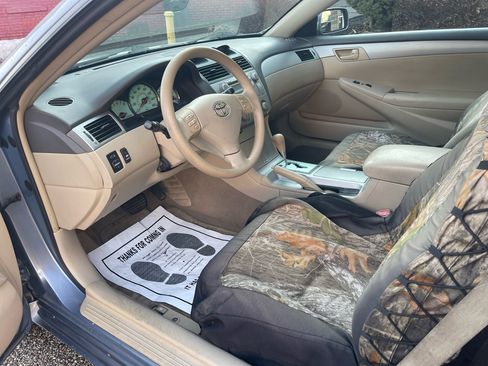 Used 2004 Toyota Solara Coupe image 12