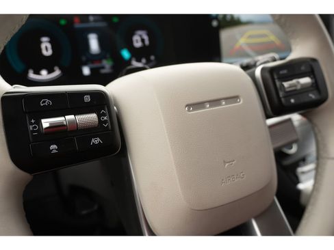 Used 2026 Hyundai Santa Fe SEL FWD image 31