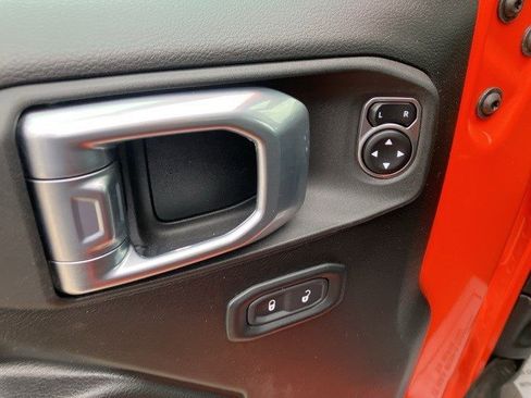 Certified 2023 Jeep Wrangler Sport S image 10