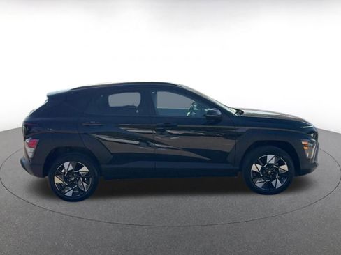 Used 2025 Hyundai Kona SEL image 16