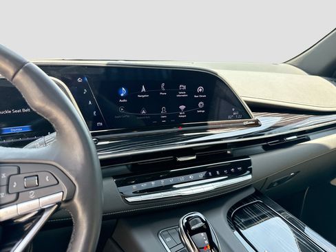 Certified 2022 Cadillac Escalade Sport w/ Touring Package RWD image 26