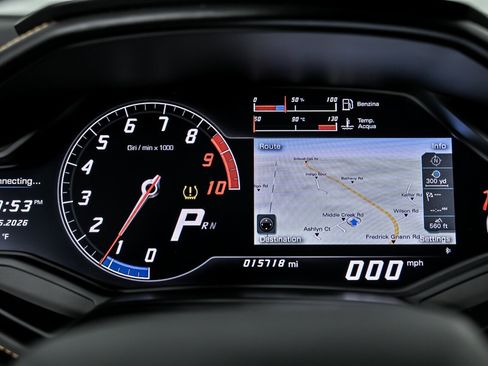 Used 2016 Lamborghini Huracan LP 610-4 image 32