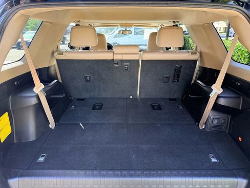 Used 2017 Toyota 4Runner Limited image 14