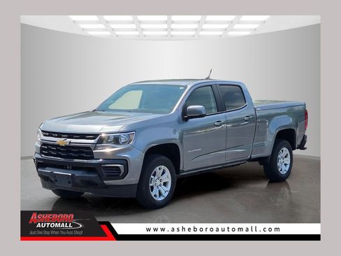 Used 2022 Chevrolet Colorado LT AWD/4WD image 1