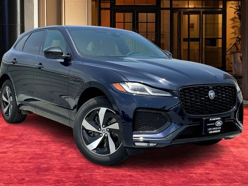 New 2026 Jaguar F-PACE R-Dynamic S image 13