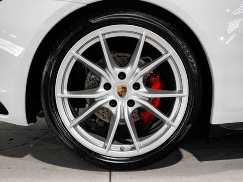 Used 2017 Porsche 911 Carrera 4S image 44