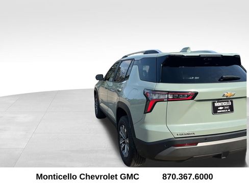 Used 2025 Chevrolet Equinox LT w/ Convenience Package II image 6