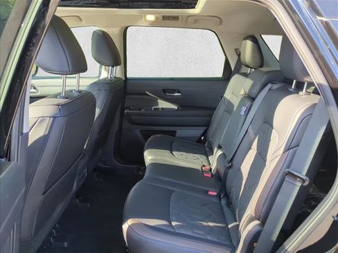 New 2026 Nissan Pathfinder Platinum w/ Cargo Package AWD/4WD image 17
