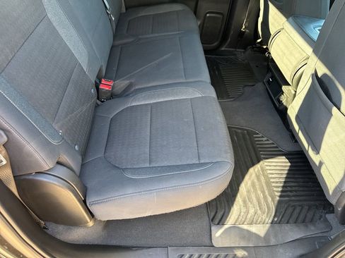 Used 2023 Chevrolet Silverado 2500 Custom w/ Custom Convenience Package AWD/4WD image 20