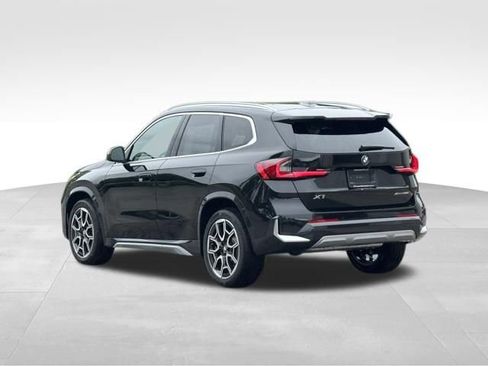 New 2026 BMW X1 xDrive28i w/ Convenience Package AWD/4WD image 4