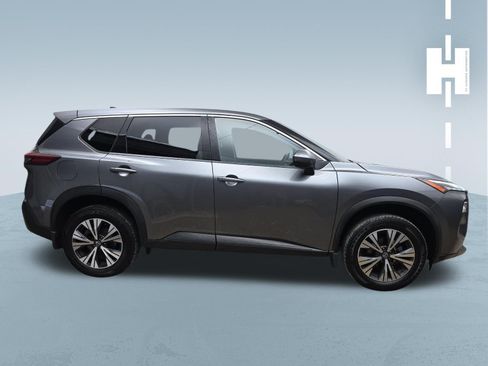 Used 2021 Nissan Rogue SV FWD image 3
