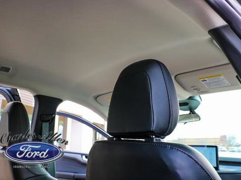 New 2025 Ford Escape PHEV 4D Sport Utility image 14