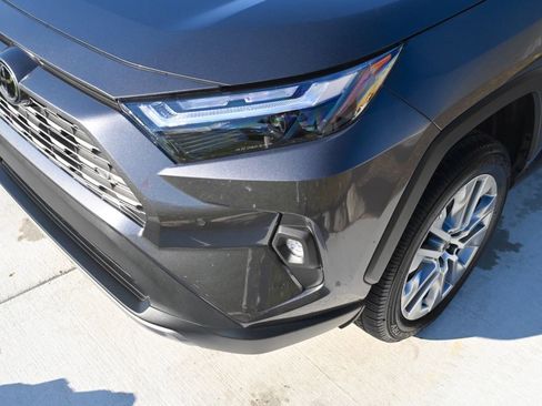 Used 2024 Toyota RAV4 Limited image 10