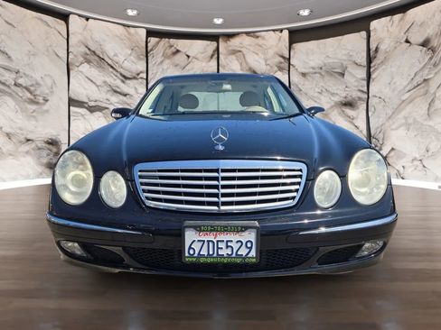 Used 2004 Mercedes-Benz E 500 Sedan image 3