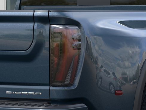 New 2026 GMC Sierra 3500 Denali w/ Denali Reserve Package AWD/4WD image 11