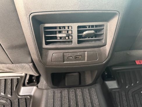 Used 2024 GMC Canyon AT4 w/ Canyon Safety Plus Package AWD/4WD image 23