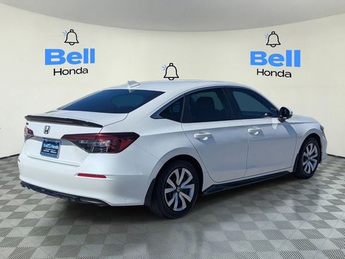 Used 2025 Honda Civic LX image 4