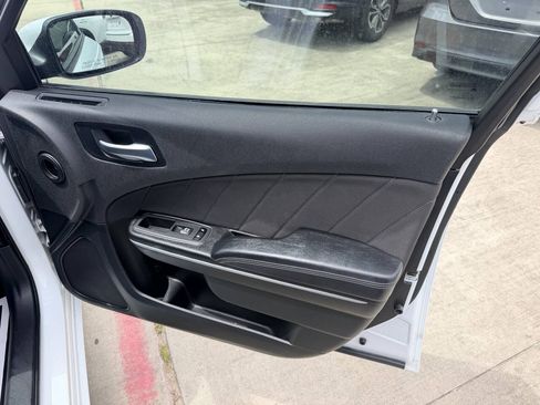 Used 2022 Dodge Charger SXT RWD image 21