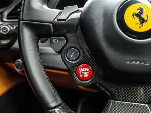 Used 2016 Ferrari 488 GTB RWD image 20