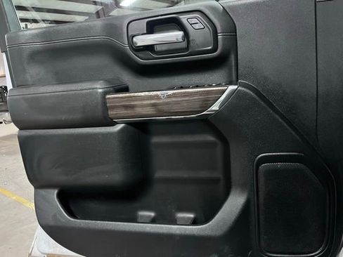 Used 2023 Chevrolet Silverado 2500 LT w/ Convenience Package image 20