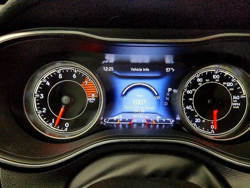 Used 2021 Jeep Cherokee Limited AWD/4WD image 15