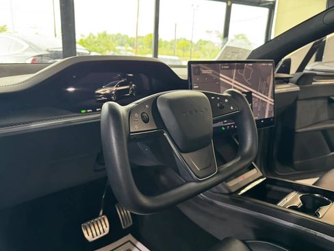 Used 2022 Tesla Model X Plaid AWD/4WD image 34