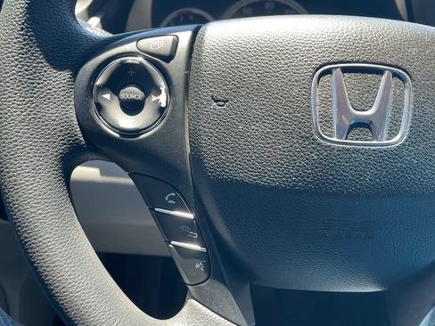 Used 2013 Honda Accord EX image 37