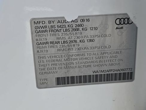Used 2017 Audi Q5 2.0T Premium Plus w/ Technology Package AWD/4WD image 39
