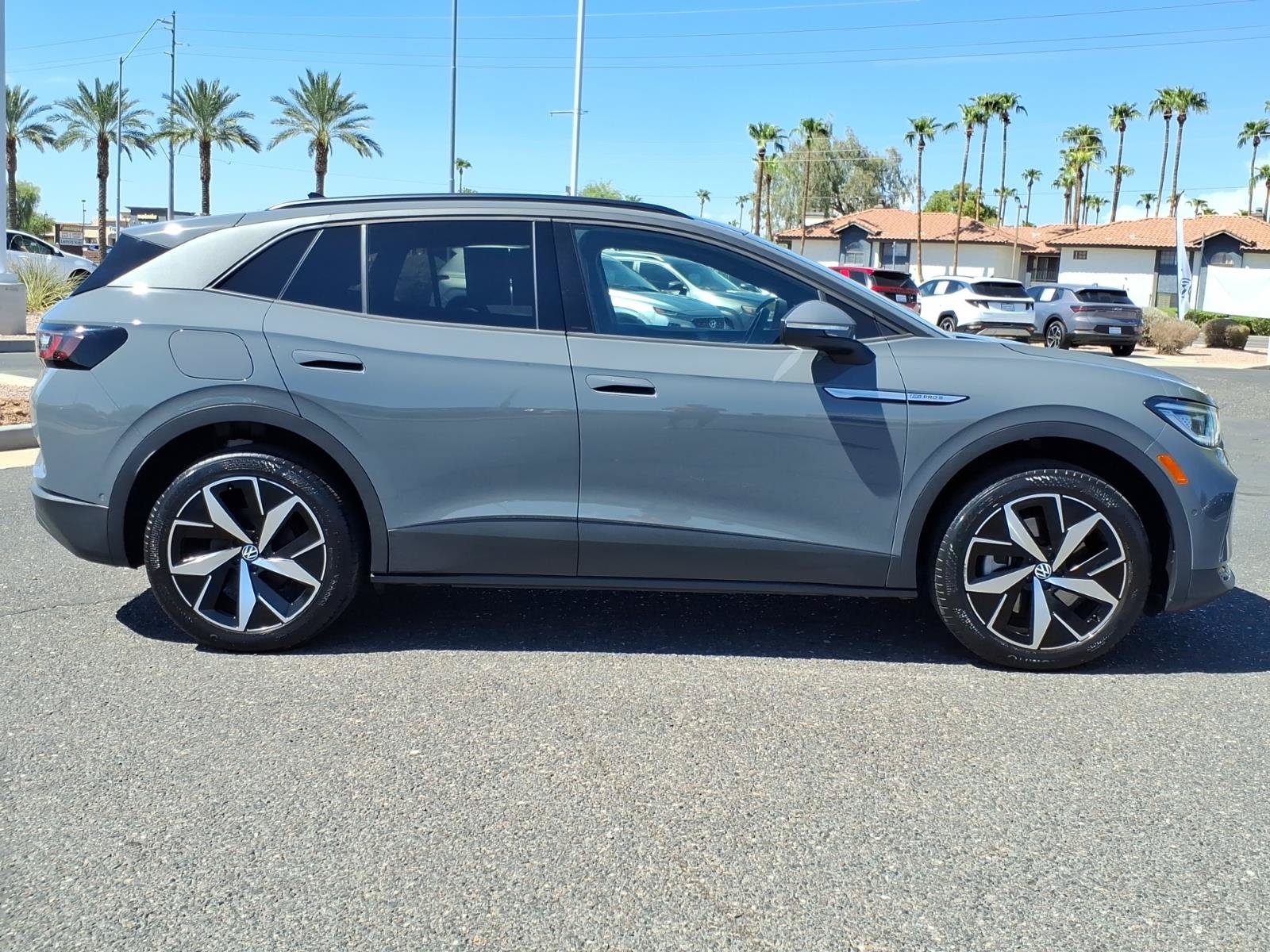 Certified 2023 Volkswagen ID.4 Pro S AWD/4WD image 8