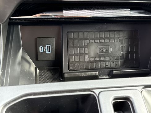 Used 2022 Ford F150 Limited image 20