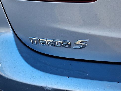 Used 2012 MAZDA MAZDA5 Sport image 30