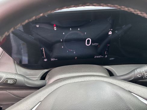 Used 2025 Buick Encore GX Preferred image 34