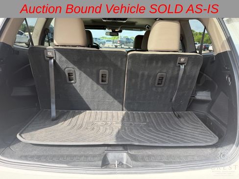Used 2017 Honda Pilot Touring image 26