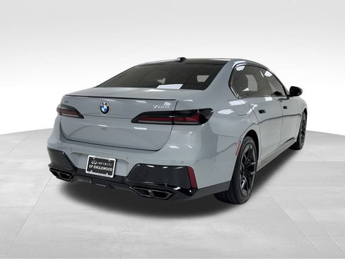 Used 2024 BMW 760i xDrive 760i xDrive w/ Executive Package image 7