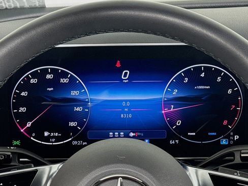 Certified 2025 Mercedes-Benz GLC 300 image 20
