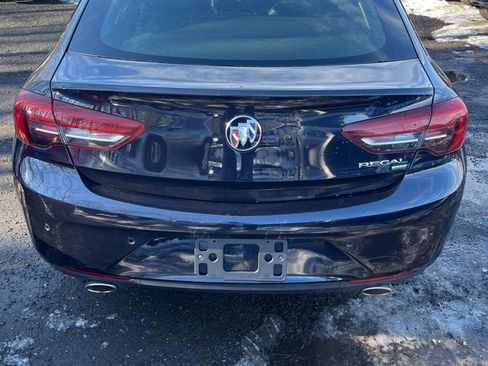 Used 2019 Buick Regal Preferred w/ Driver Confidence Package I image 5