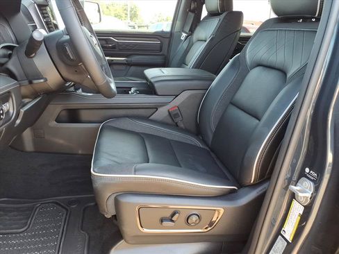 Used 2026 RAM 1500 Limited AWD/4WD image 19