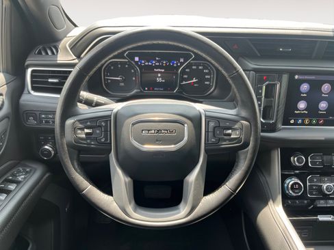 Used 2021 GMC Yukon Denali AWD/4WD image 13