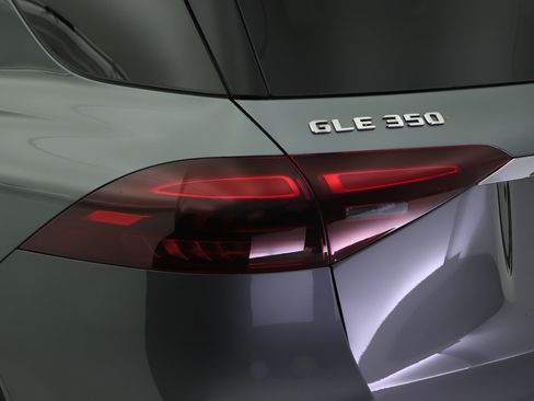 Certified 2026 Mercedes-Benz GLE 350 4MATIC image 18