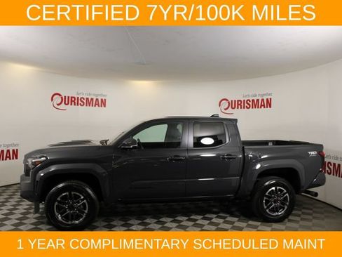 Used 2024 Toyota Tacoma TRD Sport w/ TRD Sport Upgrade Package AWD/4WD image 4