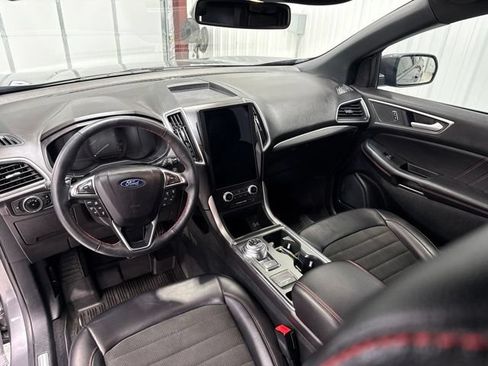 Used 2024 Ford Edge ST-Line w/ Class II Trailer Tow Package AWD/4WD image 20