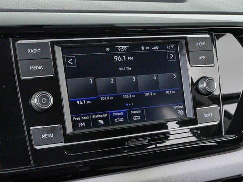 Certified 2023 Volkswagen Taos S FWD image 18