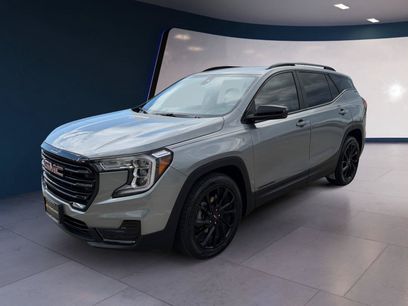 Used 2024 GMC Terrain SLE w/ Driver Convenience Package