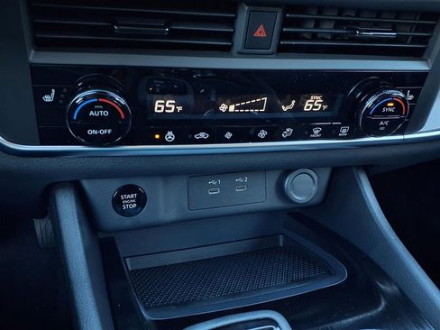 New 2026 Nissan Rogue SV image 18