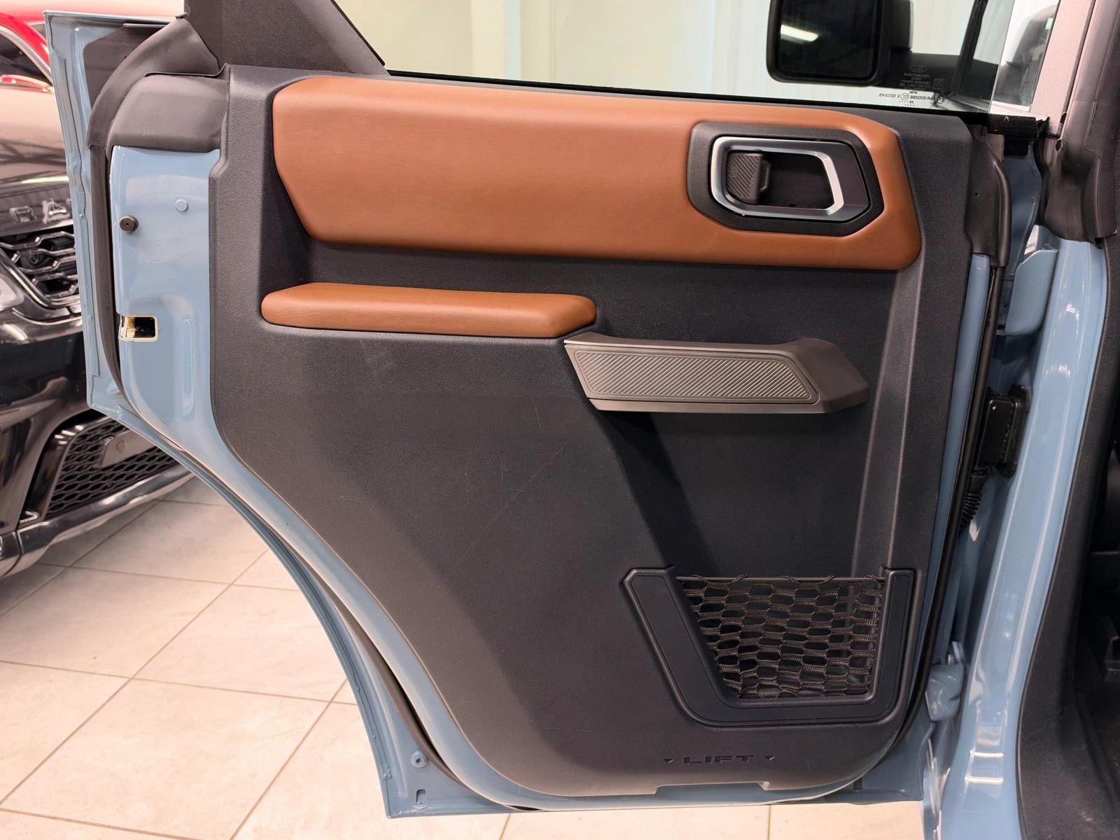 Used 2022 Ford Bronco Outer Banks AWD/4WD image 17