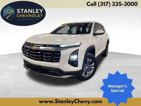 Used 2025 Chevrolet Equinox LT image 1