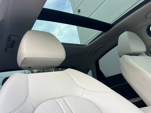 Used 2025 Hyundai Sonata Limited FWD image 19