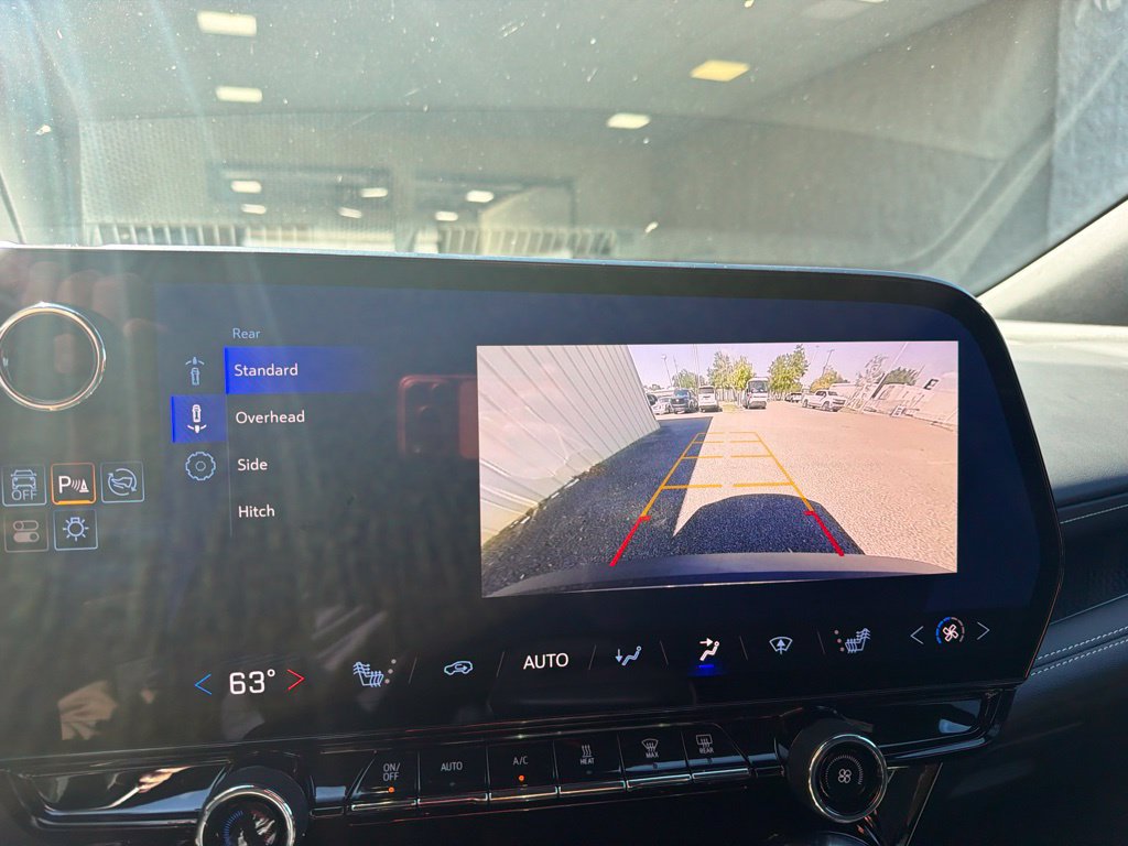 Used 2024 Chevrolet Blazer EV LT AWD/4WD image 18