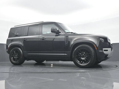Used 2024 Land Rover Defender 110 S AWD/4WD image 32
